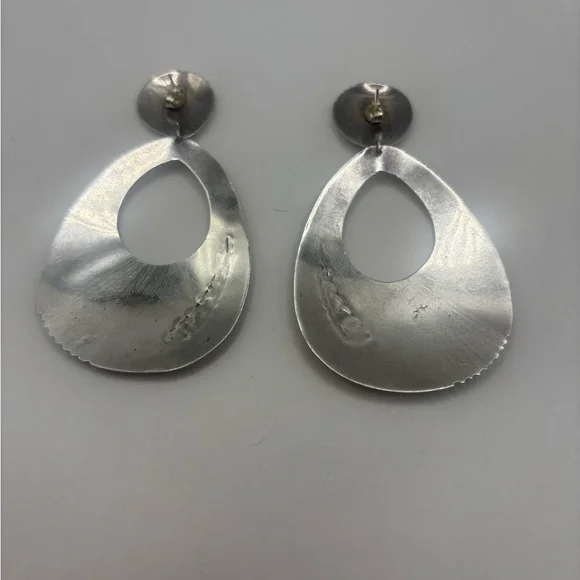 Vintage Silver Earrings - Picture 3 of 5
